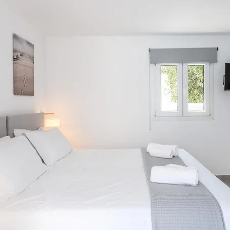 Apartment Eleven Keys *
