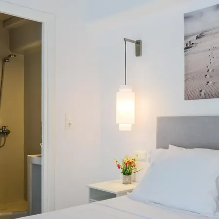 Apartment Eleven Keys