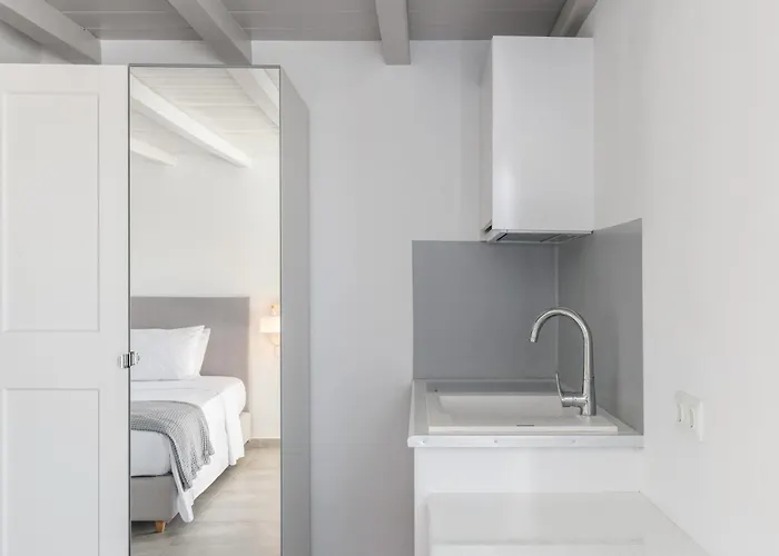 Eleven Keys * Mykonos Town