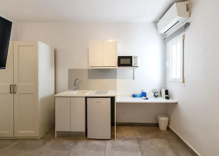 Eleven Keys Mykonos Town